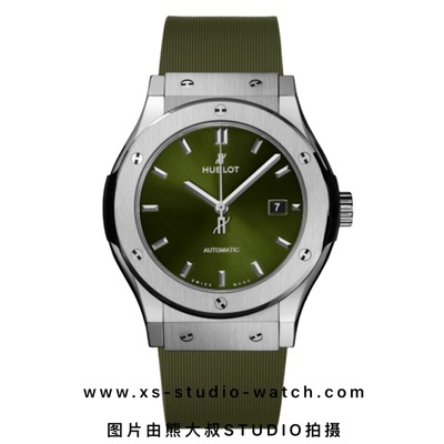 宇舶 经典融合系列 精钢绿盘 classic fusion 542.NX.8970.RX 腕表