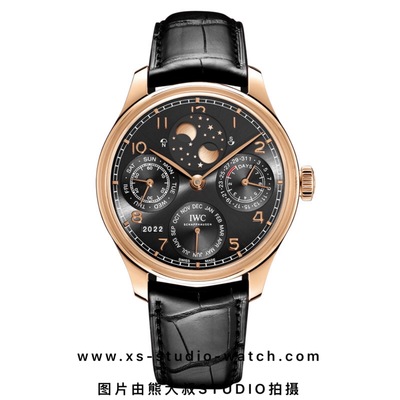 万国 IWC 葡萄牙系列万年历 玫瑰金黑盘 IW503404