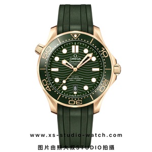 欧米茄 OMEGA SEAMASTER DIVER 海马300M系列潜水表 黄金绿盘胶带