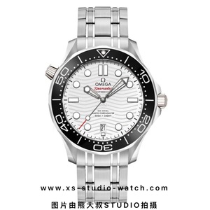欧米茄 OMEGA SEAMASTER DIVER 海马300M系列潜水表 经典钢带熊猫盘
