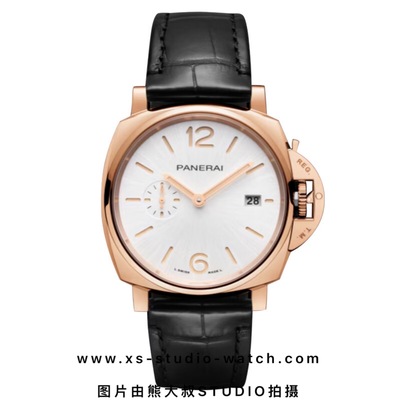 沛纳海 LUMINOR DUE GOLDTECH系列 PAM01336腕表