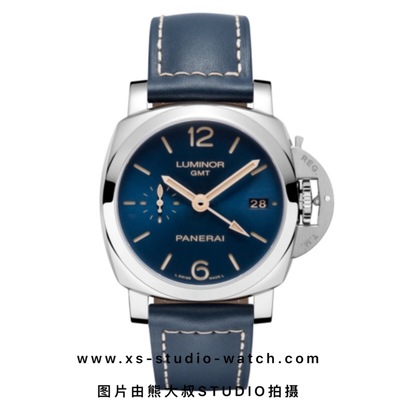 沛纳海 LUMINOR 1950 3Days GMT Automatic Acciaio系列 PAM00688腕表